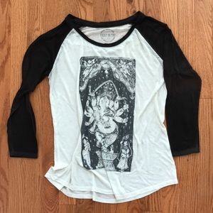 3/4 Sleeve Graphic T